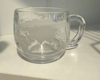 Set of “World Globe” mugs. 