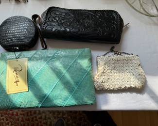 Group of vintage purses. 