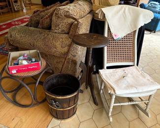 Antique Primitive / Rustic Decor