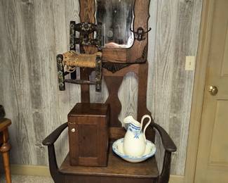 Oak hall tree with storage seat 