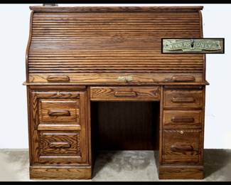 Winners Only Roll Top Desk