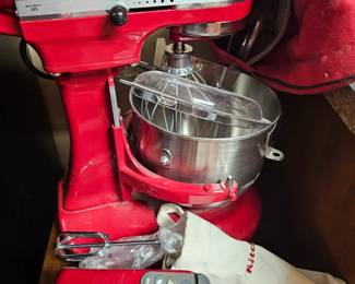 Kitchen Aid lot