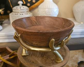Wooden bowls and trays