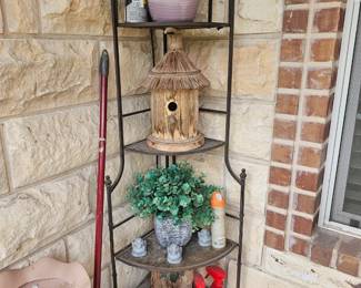 Cornershelf