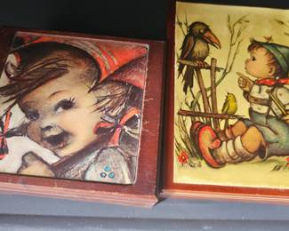 Hummel music boxes
