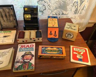 Toy cash register bank, poker chips & more