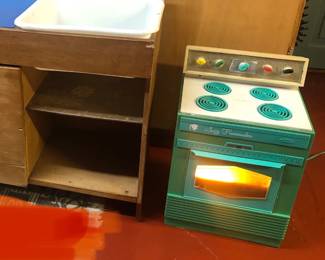 Wooden play kitchen, vintage Suzy Homemaker stove