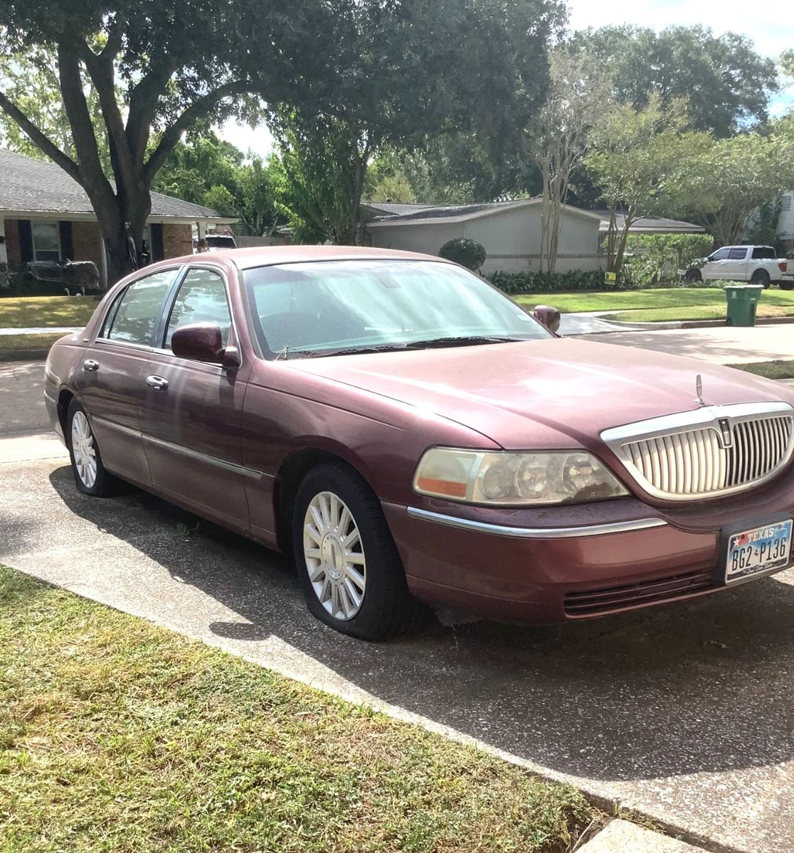 2002 Lincoln Town Car.  56K Miles.  Selling **As Is** to the highest bidder.  Leave bid during the sale.