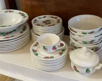 Strawberry Dishware