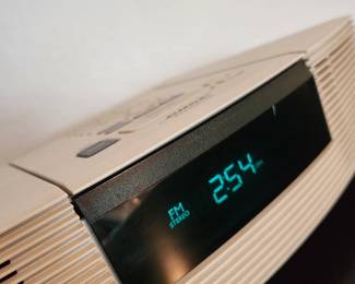 Bose Radio/CD Player. 