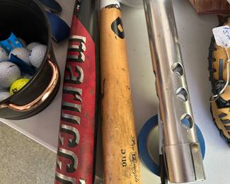 Baseball bats