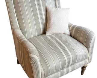 Linen Cover Like New Living Room Chair 