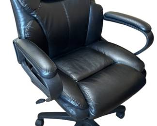 LIKE NEW Black Vinyl Office Chair 