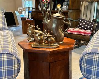 Gorgeous Home Decor Available!