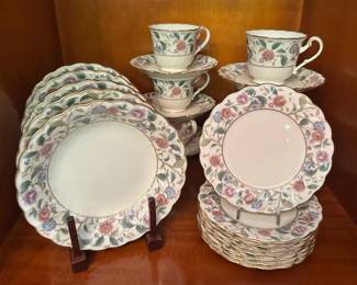 Noritake Fine Bone China, "La Prada" 6 Piece Place Setting for 8 Plus Serving Pieces.