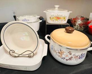 Great Longaberger Pie Plate And Vintate Pots and Pans.