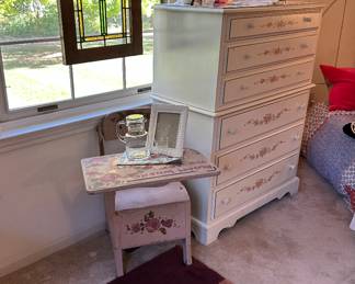 Stunning Sphinx by Oriental Weavers 2'6" x 4'8" Hand Tufted 100% Wool "Shadows" Rug for the Andy Warhol Collection Shown with a Stunning Hand Painted Pink Iron and Wood Vintage Children's Desk and an Addition Wonderful Stained Glass Window.