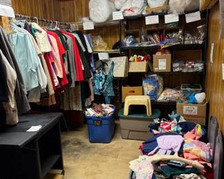 Women's clothing, Sewer's Paradise: material, quilting and more!