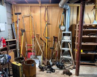 Tools of all kinds - new and antiques