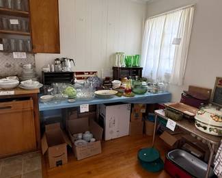 Vases, Corningware, Ceramic Cabbage, Biltmore