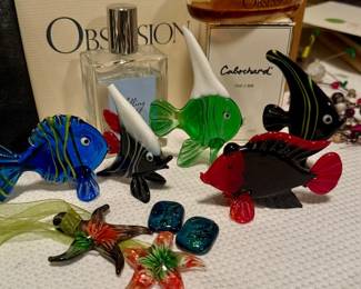 Many small collectibles