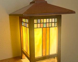 Small modern/newer Lamp
Downstairs 