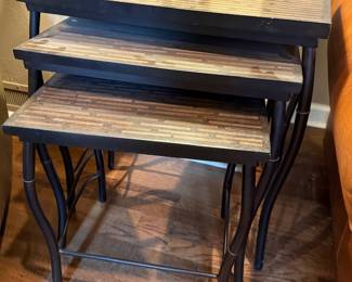 Nesting Tables Set