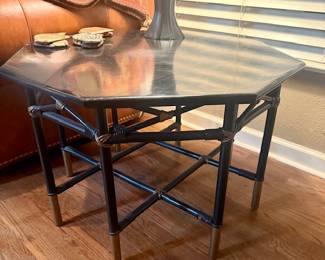 Rattan Style Side Table/Lamp  Table
Nice condition 