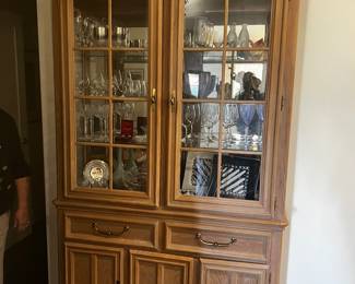 China/Display Cabinet