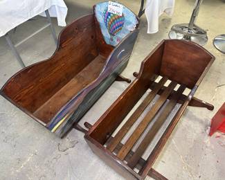 2 Cradles