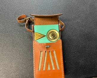 Arvin Transistor Radio & Leather Carrying Case