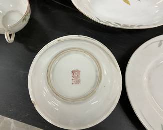 Noritake Japan Azalea Pattern Dinnerware