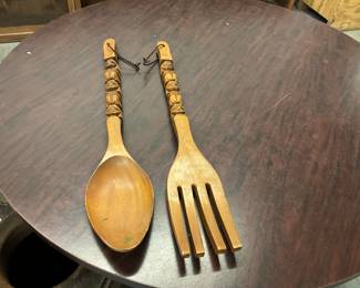 Wooden Fork & Spoon Wall Decor