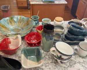 Various pottery and glass kitchenware