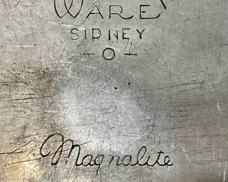 WagnerWare Magnalite Oval Roaster - Circa 1934