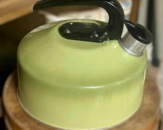 Avocado Green Tea Kettle