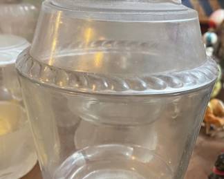 Frosted Lion Sugar Bowl - Gillinder & Sons