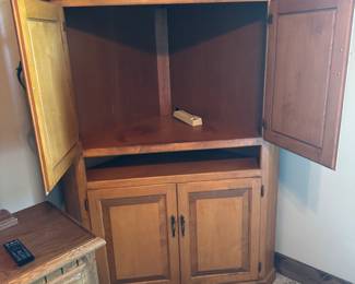Entertainment stand