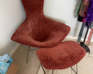 The bird chair 