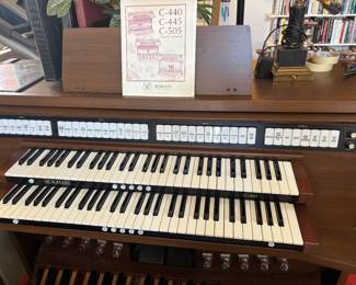 Rodgers C-445 Digital Organ
A 1990s classic-series digital organ featuring DVM (Digital Voice Module) technology, traditional stop controls, onboard audio with satellite speakers, and MIDI compatibility. Perfect for home, studio, or chapel use.
