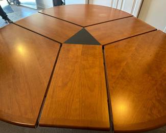 Adjustable Dining Table