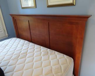 Kincaid Furniture (Queen Size)