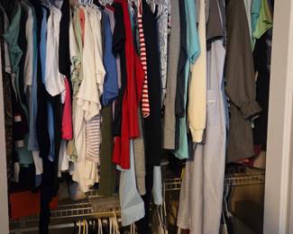 Nice clothes-sizes range from 8-16 with some up to 2x