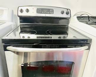 GE Stove