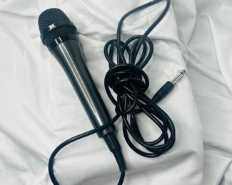 Microphone