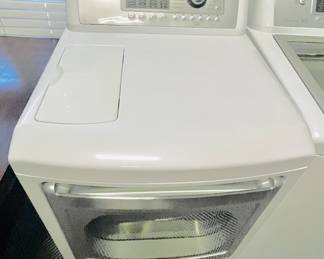 LG Dryer
LG Ultra Large Capacity Gas Dryer with AI Sensing 7.3 Cu. Ft.