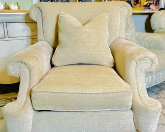 2 Hallman Chairs
Upholstered armchair by Hallman Furniture in cream chenille fabric with rolled arms and turned wooden legs