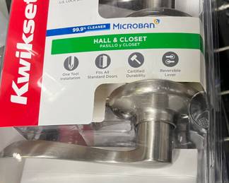 Kwitset New Door handles