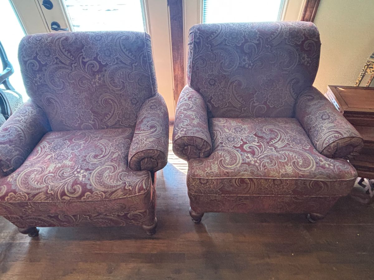 Cloth chairs 