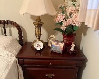 Bed Side Table, Lamp, Decor